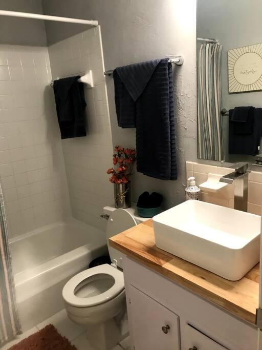 Cheerful 3 Bedroom 2Ba Home In Great Neighborhood! Jacksonville Kültér fotó